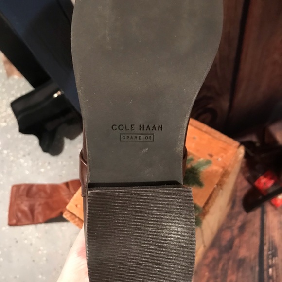 Cole Haan Chestnut Brown Dorian Stretch - Picture 6 of 7